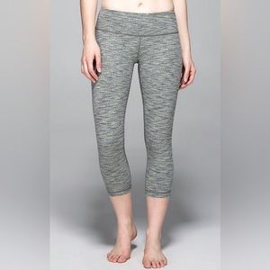 LULULEMON Wunder Under Crop II